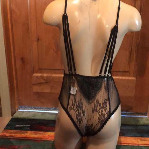 Shein One piece black lace lingerie small bodysuit - Picture 5 of 8